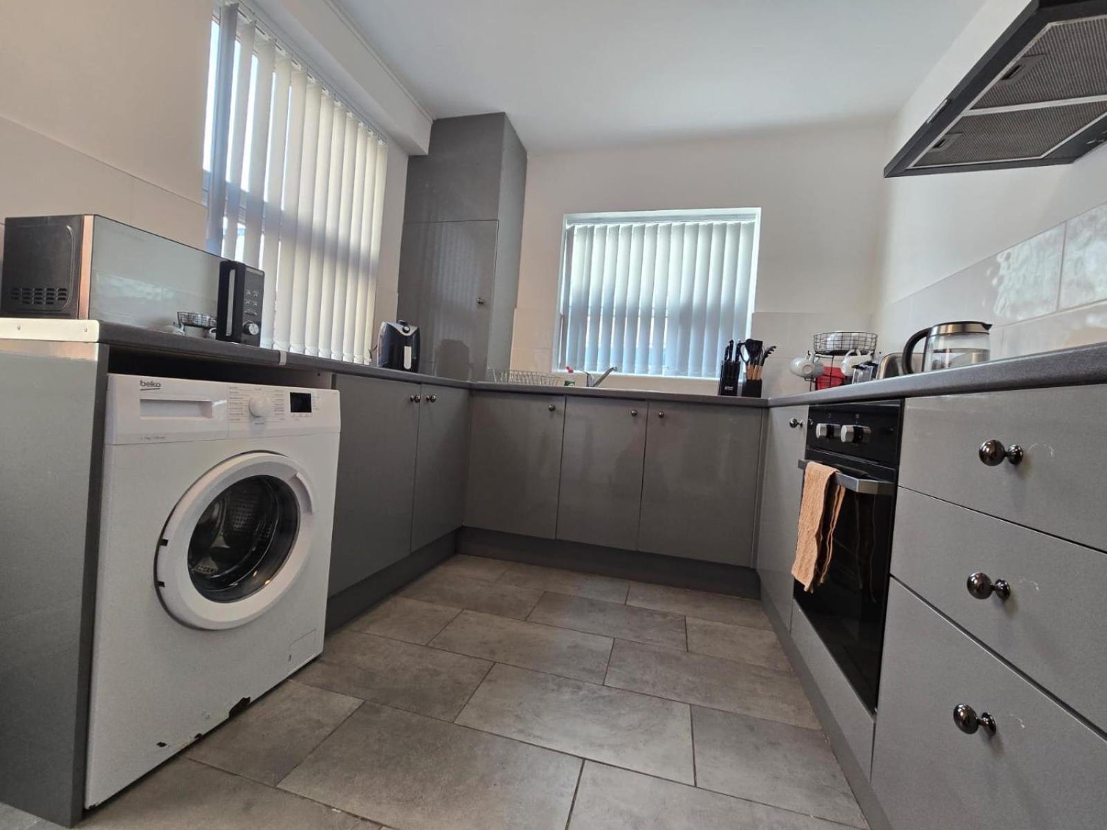 Quarto 3 Em Kensington Liverpool Exteriör bild
